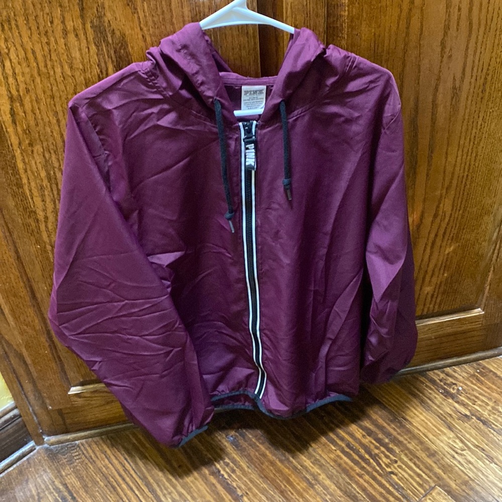 VS PINK Anorak